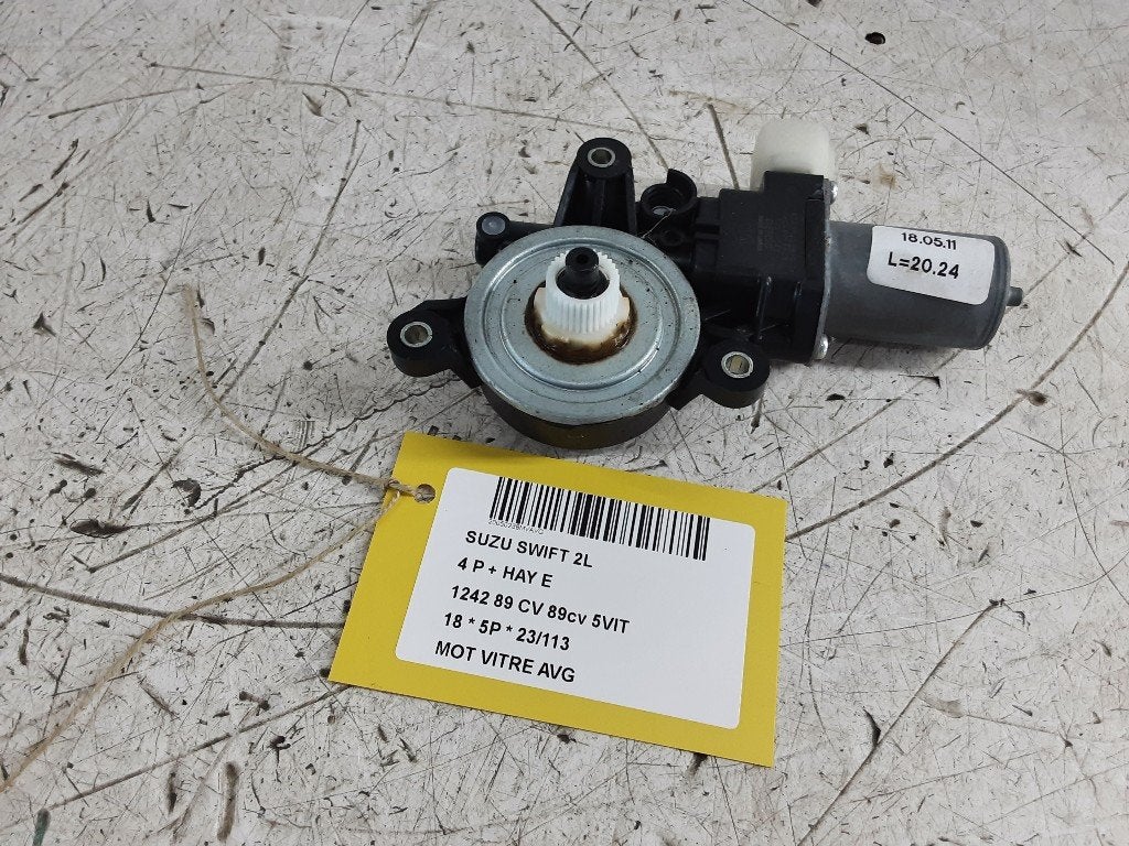 MOTEUR LEVE VITRE ELECTRIQUE AVANT GAUCHE Swift (ZC / ZD), Suzuki-Allee 7
64625  Bensheim, DE, Suzuki Deutschland GmbH, Kontakt@suzuki.de