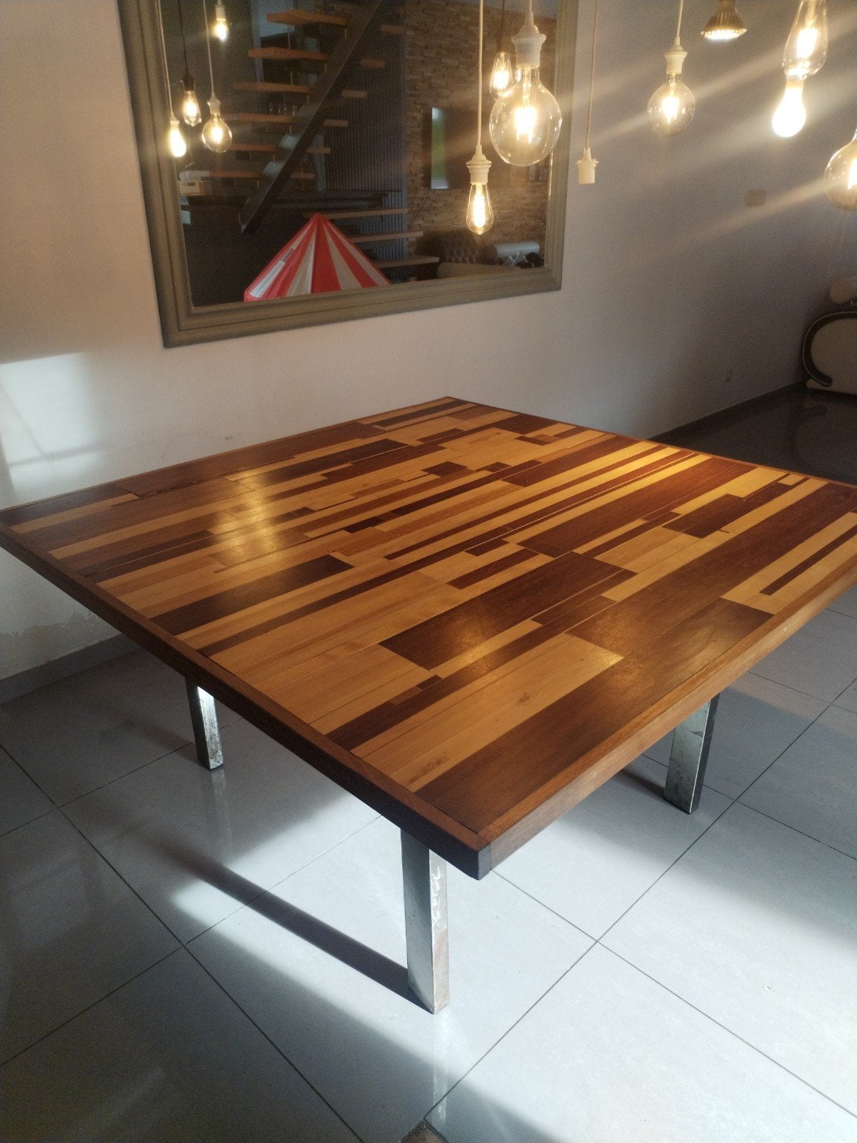 table carrée artisanale, 150 à 200 cm, Cinq personnes ou plus, 150 à 200 cm, Contemporain