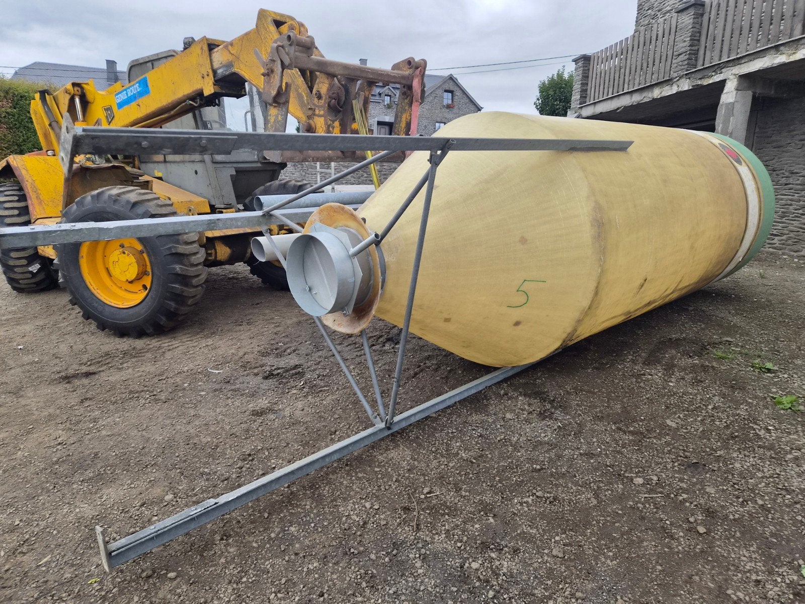silos: 5 tonnes., Zakelijke goederen, Landbouw | Veevoer, Ophalen