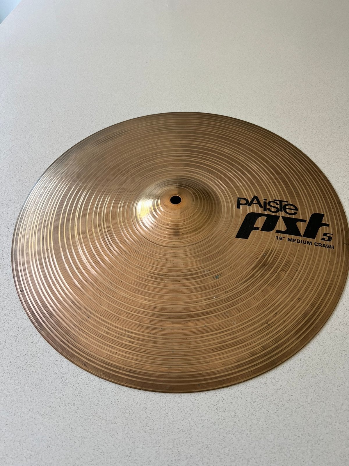 Cymbaal paiste PST 5 medium crash 16”, Muziek en Instrumenten, Ophalen, Zo goed als nieuw
