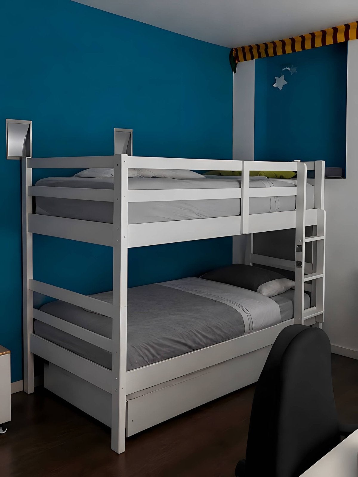 Houten 3-persoons stapelbed – 3 slaapplaatsen – lattenbodems, Ophalen, 210 cm, Minder dan 160 cm, Stapelbed