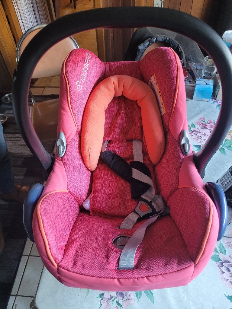 Maxicosi ( met verkleinkussen ), Ophalen, Gebruikt, Maxi-Cosi