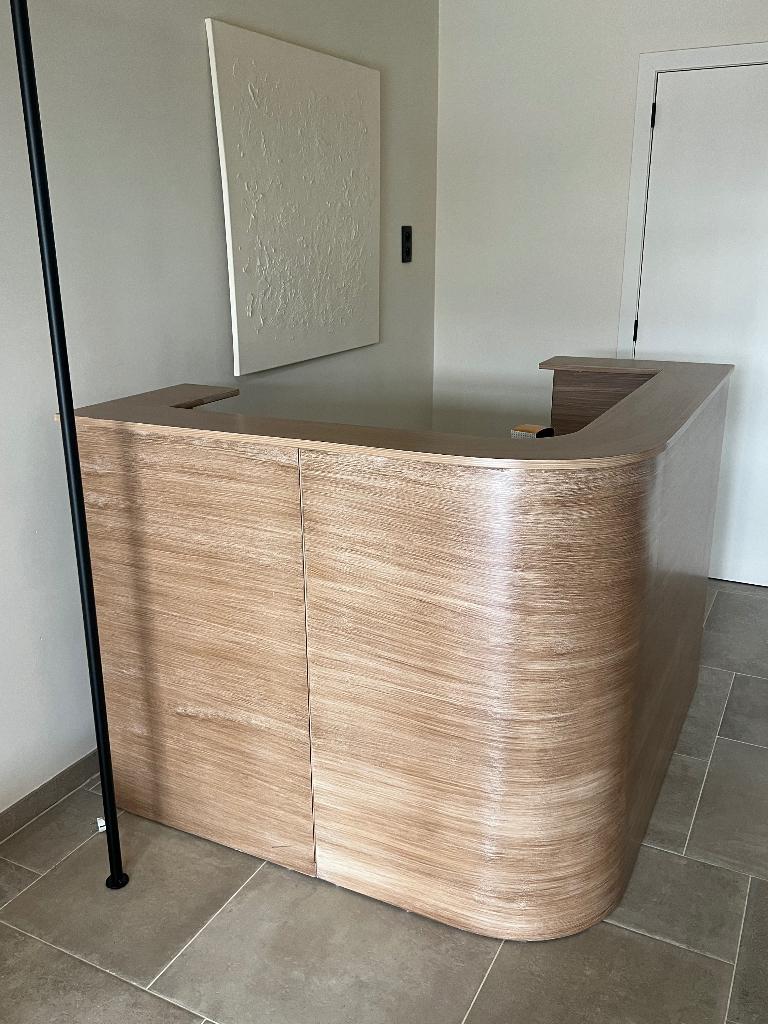 Boogvormige kassa/balie/toog, Ophalen, Gebruikt, Bureau