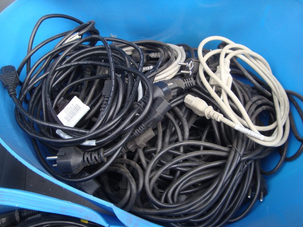 Euronet kabels / diverse kleuren alsook verlengkabels, Doe-het-zelf en Bouw, Ophalen of Verzenden, Zo goed als nieuw, Overige merken