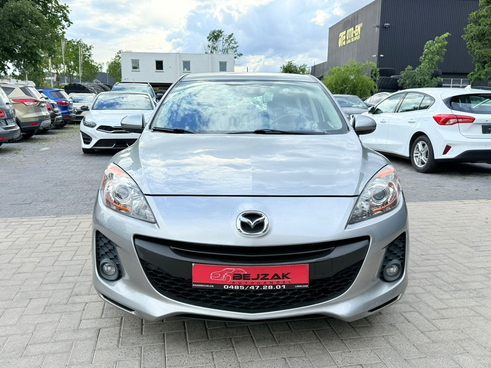 Mazda 3 1.6i 2012 Nieuwstaat 1jaar Garantie, Auto's, Euro 5, Bedrijf, Handgeschakeld, 5 deurs