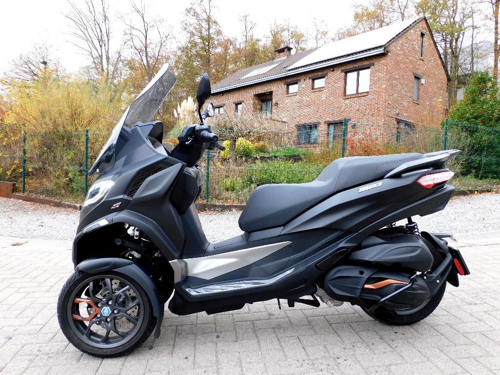 Piaggio MP3 530 HPE, 68 km, fabrieksgarantie, Motoren, Italie, Piaggio, Bedrijf, Meer dan 35 kW