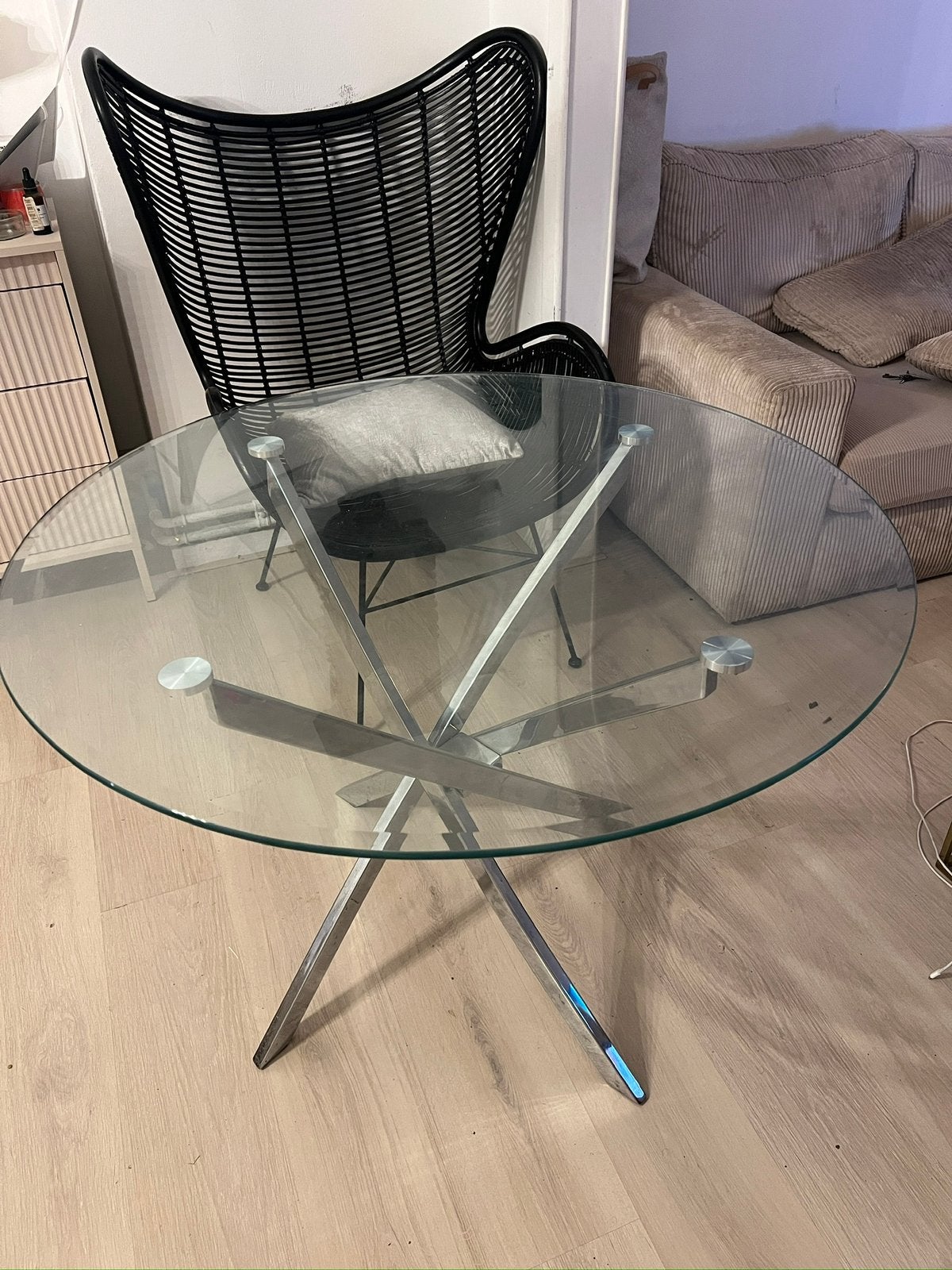 Glazen tafel, Ophalen, Zo goed als nieuw