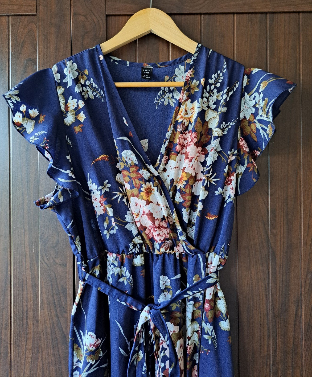 Prachtige zomerjurk in maat XL, Maat 46/48 (XL) of groter, Gedragen, Onder de knie, Shein