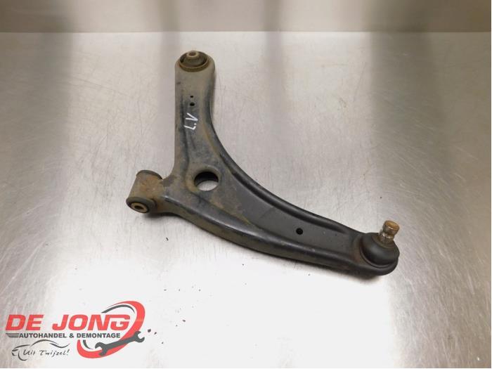 Draagarm links-voor van een Mitsubishi Outlander, Gebruikt, -, -, Ophalen of Verzenden