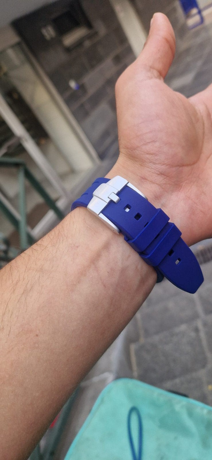 swatch mécanique, Enlèvement ou Envoi, Neuf, Élastique, Avec bracelets à breloques ou perles