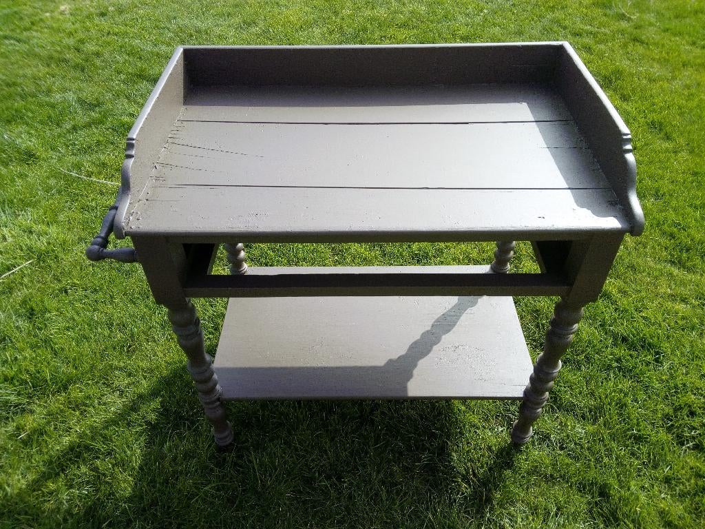 Table ancienne, lavabo, table à rempoter, Maison & Meubles, 50 à 100 cm, Comme neuf, Jusqu'à deux personnes, Enlèvement