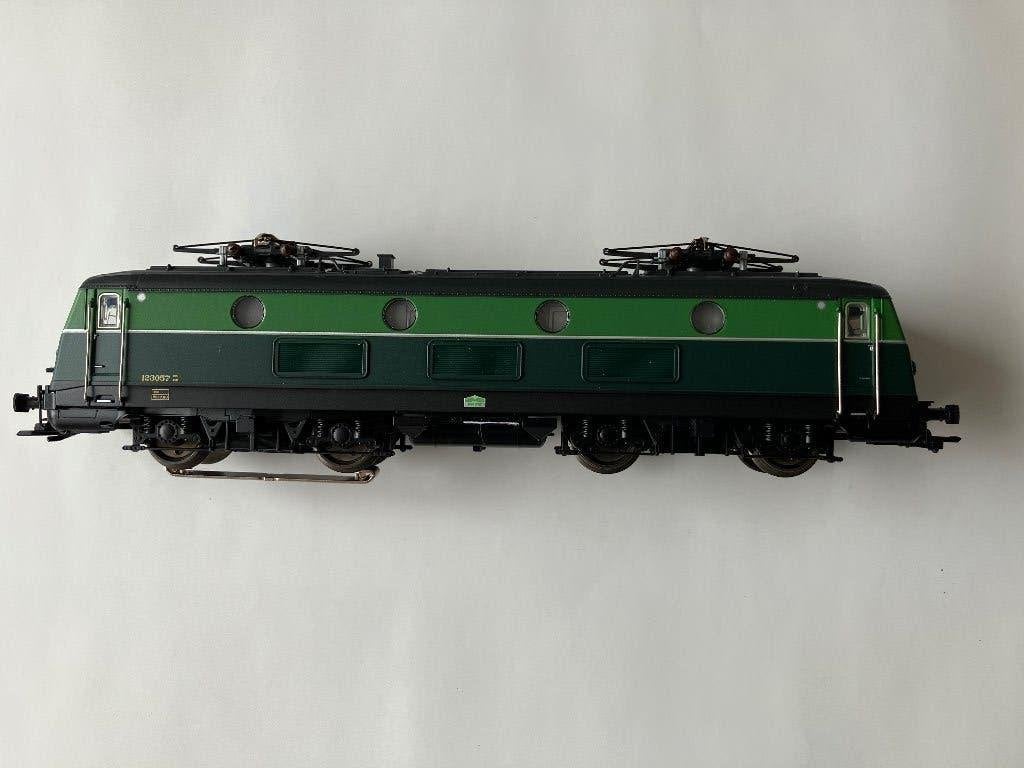 Marklin 37237 SNCB 123057, Neuf, Enlèvement ou Envoi, Courant alternatif, Locomotive