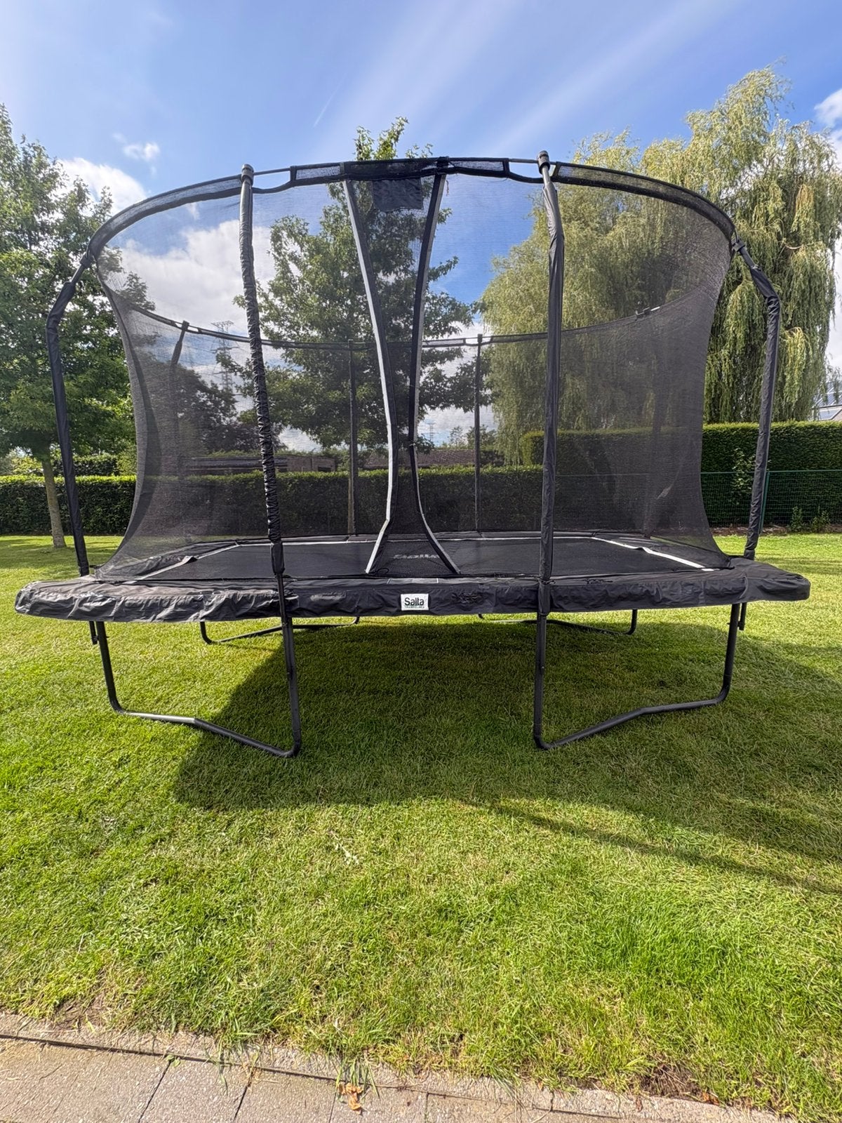 Salta trampoline, Ophalen, Gebruikt