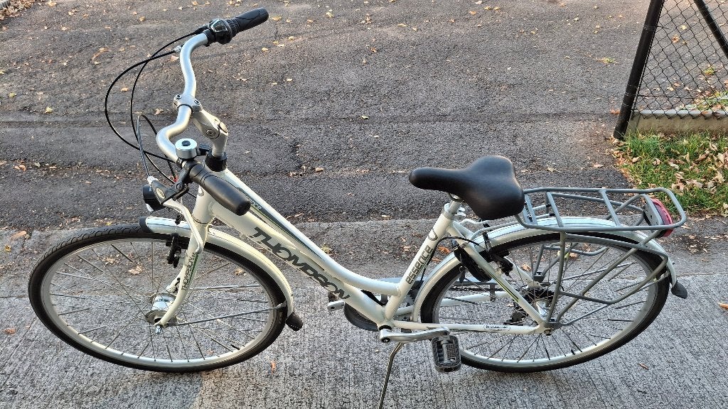Zeer lichte mooie alu. Thompson meisjesfiets ALLES IN ORDE, Frein sur jante, 26 pouces ou plus, Frein à main, Comme neuf