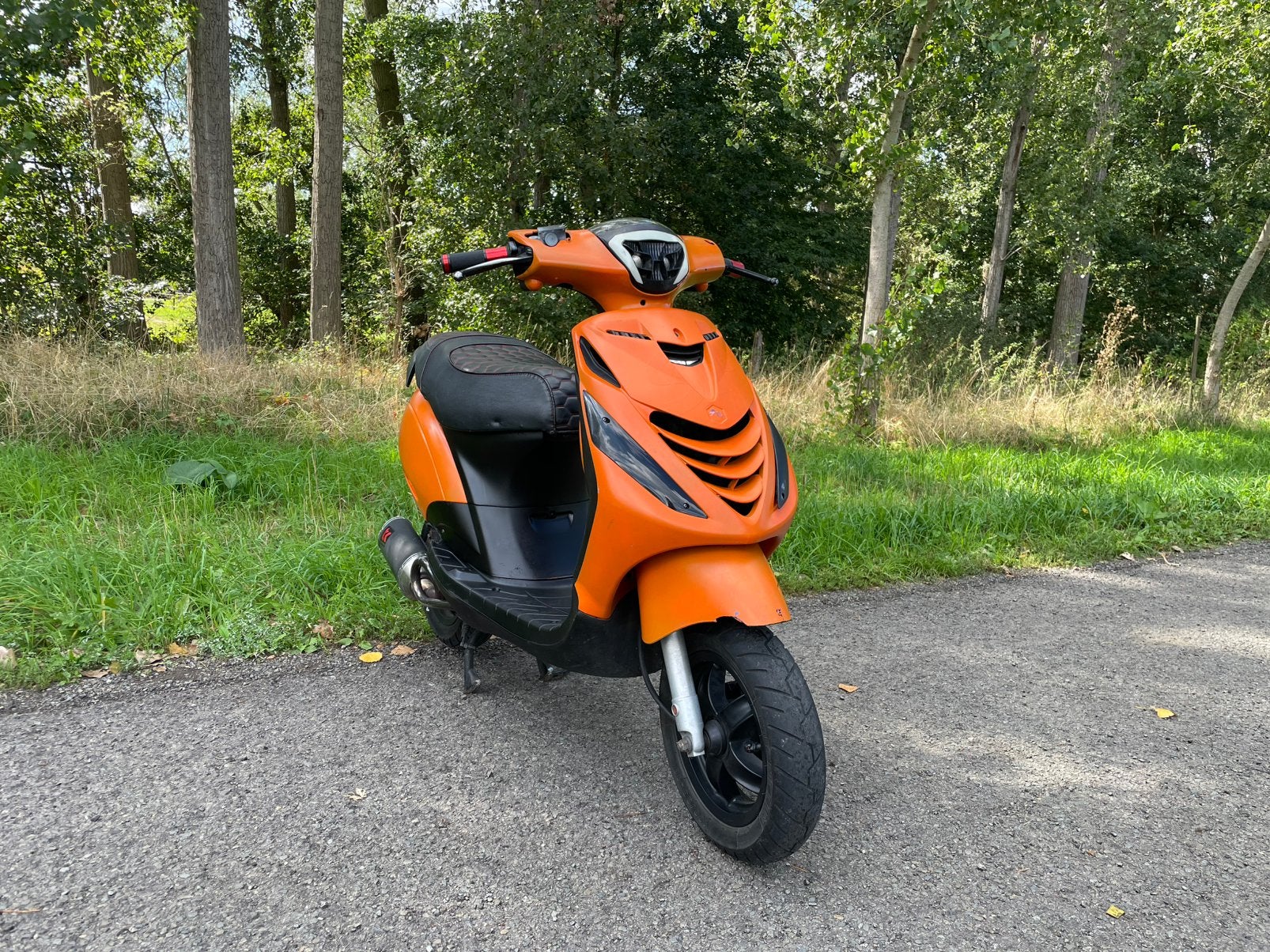 Piaggio Zip 4t 50cc Aklasse in top staat, Fietsen en Brommers, Ophalen, Gebruikt, Zip, Klasse A (25 km/u)