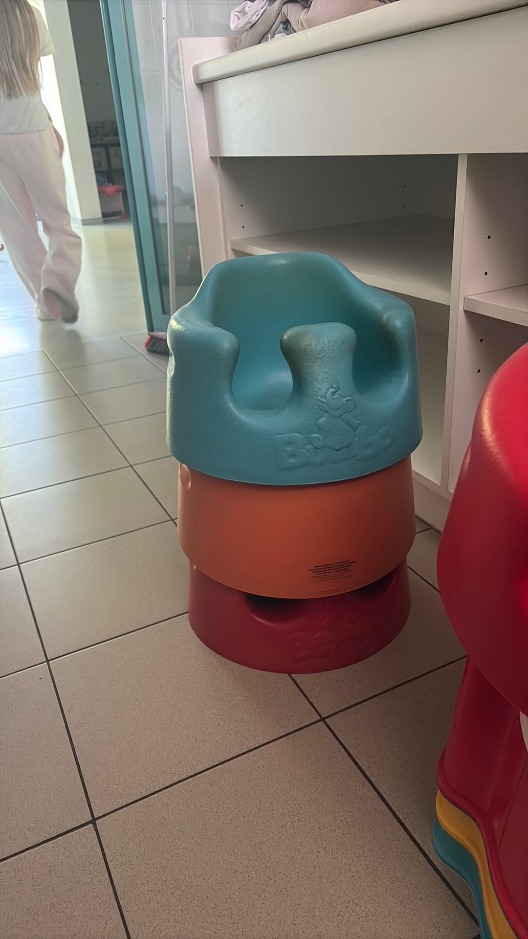Bumbo pour enfants, Enlèvement, Comme neuf