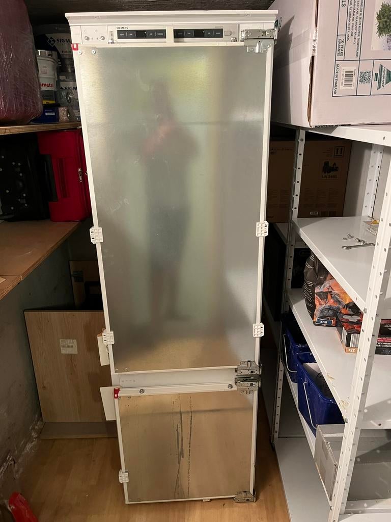 Inbouw koelkast siemens, Elektronische apparatuur, Koelkasten en IJskasten, Ophalen, Gebruikt, 45 tot 60 cm, 160 cm of meer