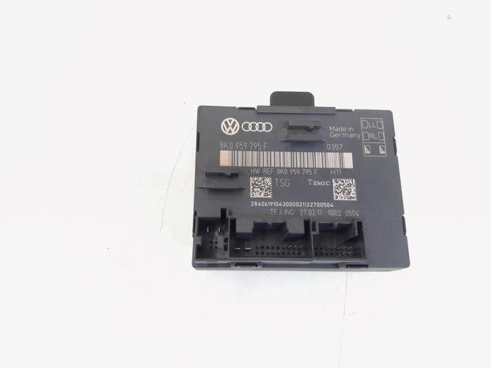 Centrale Deurvergrendelings Module van een Audi A4, Gebruikt, -, -, -
