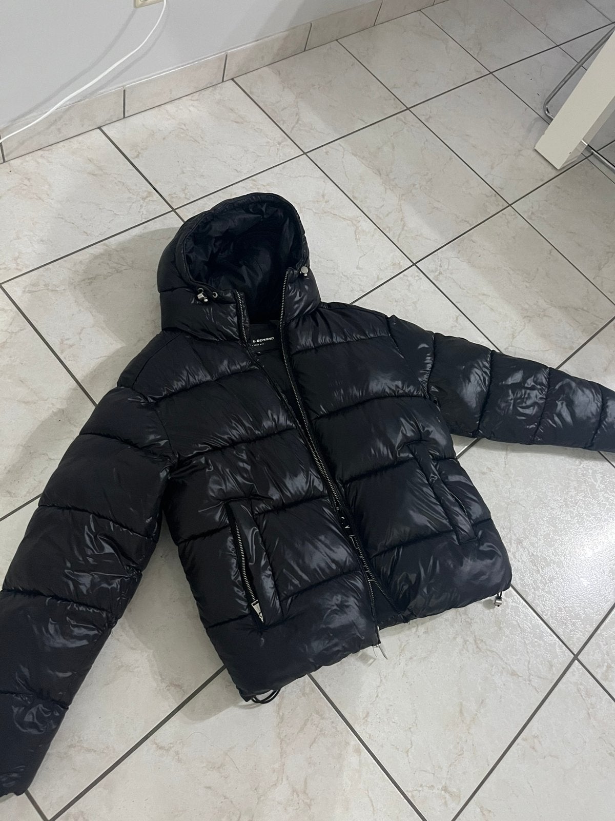 Zwarte puffer jacket supply & demand, Ophalen of Verzenden, Zo goed als nieuw, Maat 48/50 (M), Zwart