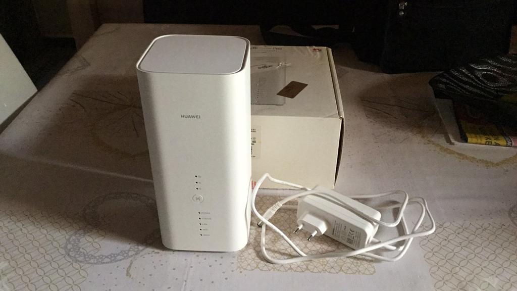 Wifi huawei 4g, Telecommunicatie, Mobiele telefoons | Huawei, Ophalen of Verzenden, Zo goed als nieuw
