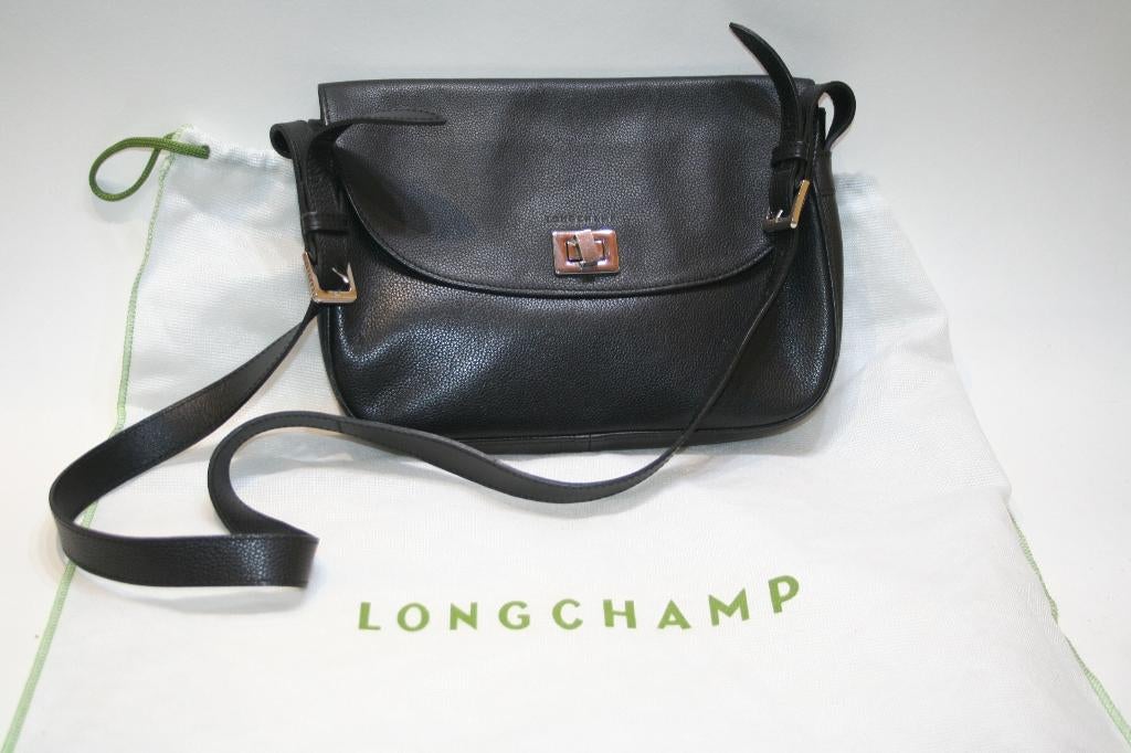 Longchamp mooie schoudertas in zwarte generfde leren TOP, Overige merken, Zwart, Ophalen of Verzenden, Zo goed als nieuw