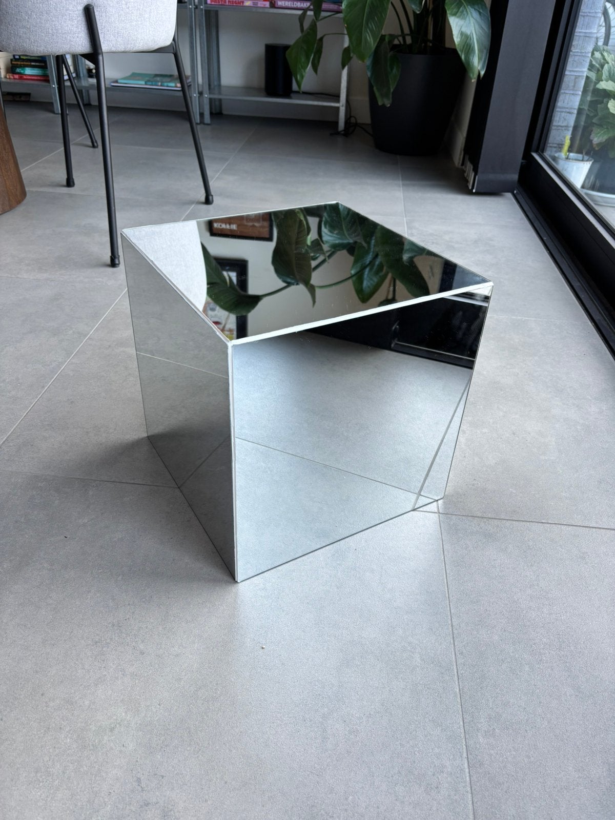 Table d'appoint en miroir faite main 30x30x30cm —Mirror Cube, Neuf, Moins de 55 cm, Carré, Verre