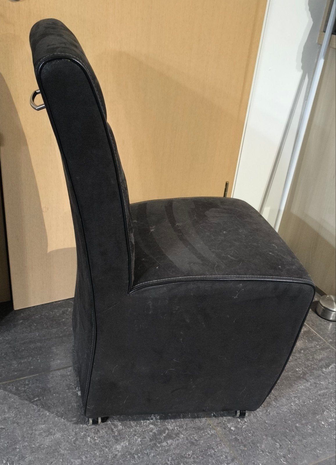 vend 4 chaises sur roulettes, Maison & Meubles, Enlèvement, Utilisé, Quatre, Tissus