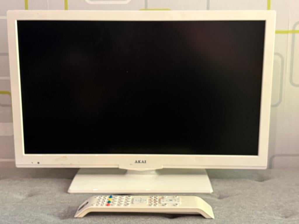 TV de marque Akaî avec lecteur DVD/CD intégré, Enlèvement, Comme neuf