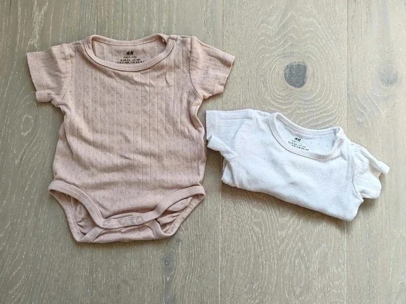 H&m body's, Kinderen en Baby's, Babykleding | Maat 62, Nacht- of Onderkleding, Meisje, H&M, Ophalen of Verzenden