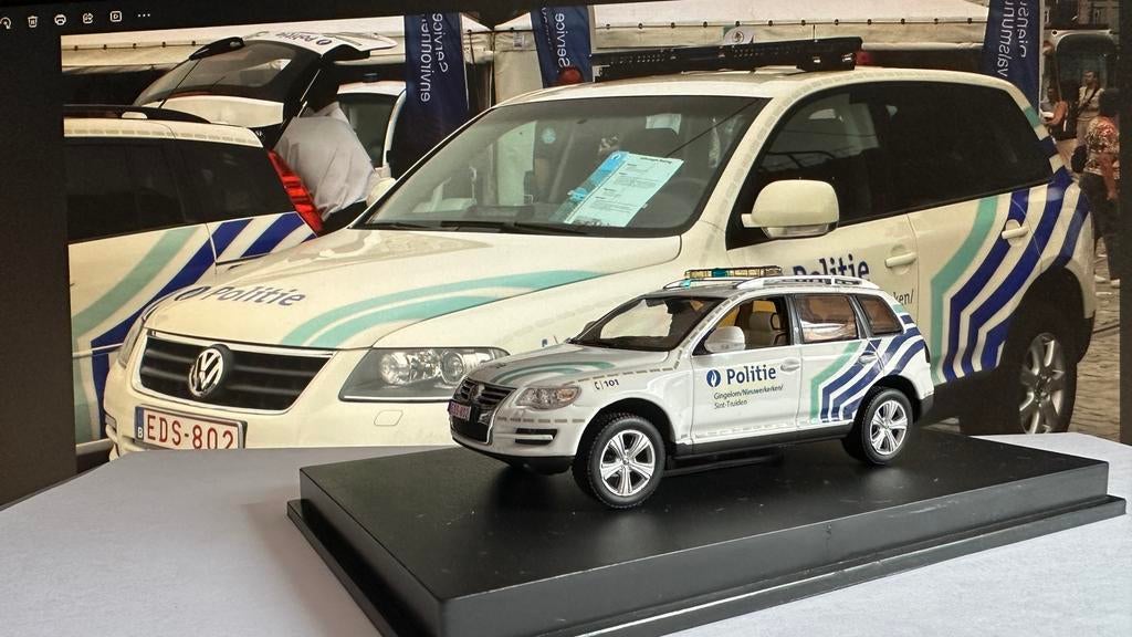 Minichamps Volkswagen Touareg police locale politie PZ 5376, Enlèvement ou Envoi, Utilisé, Voiture, MiniChamps