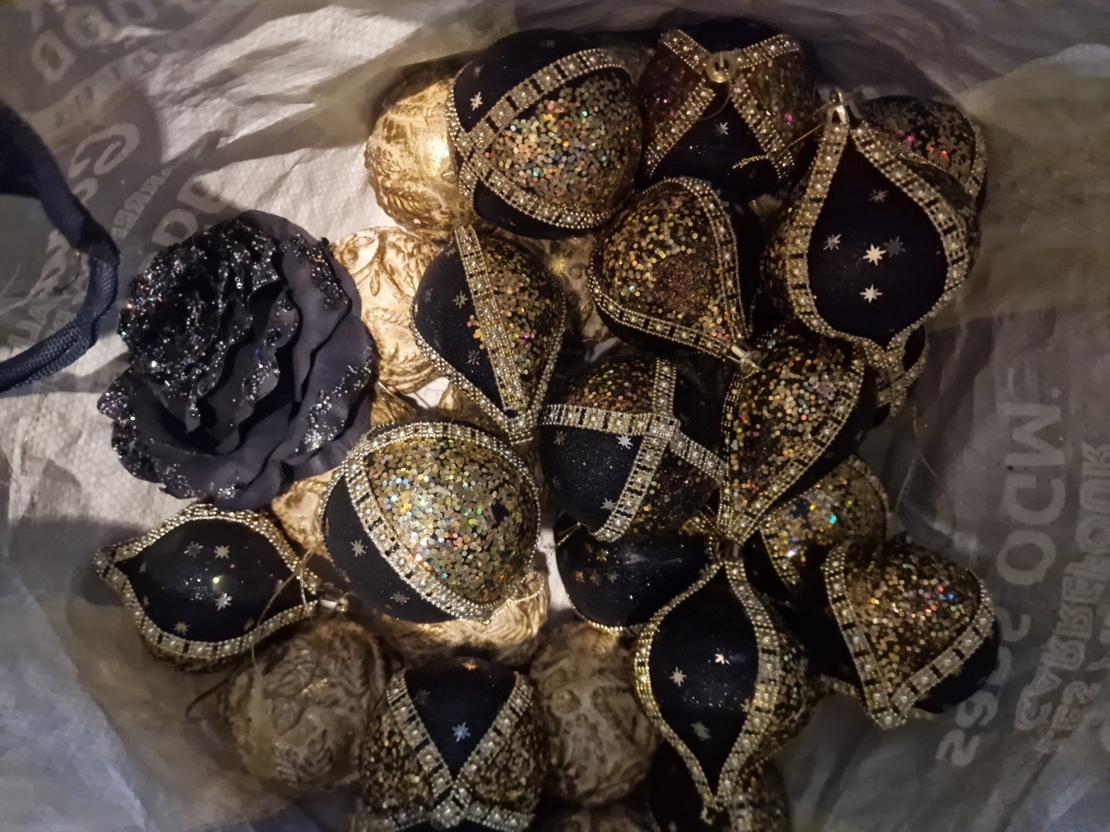 Lotje zwart/goud kerstversiering, Diversen, Ophalen