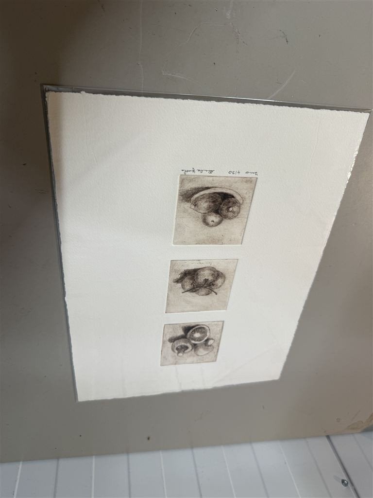 Sheila Yorke - Originele 20e Eeuwse Ets - \"Trio I\", Antiquités & Art, Art | Dessins & Photographie, Enlèvement ou Envoi, Eau-forte