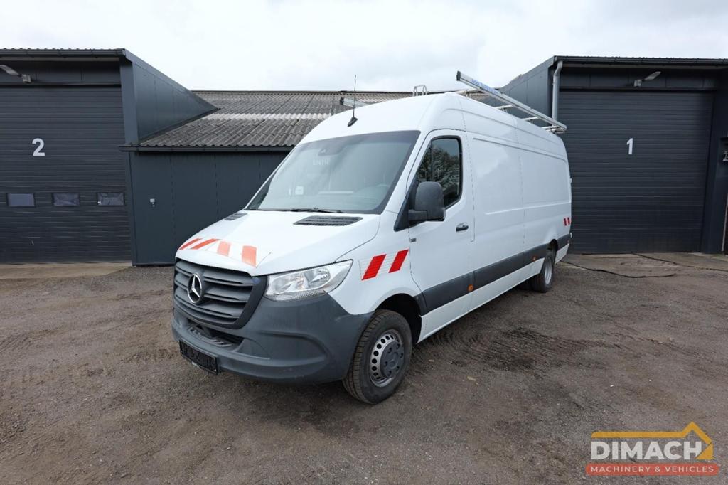Mercedes-Benz Sprinter 516 maxi L3H2 - trekhaak - MBUX - han, Auto's, Bestelwagens en Lichte vracht, Cruise Control, Wit, Mercedes-Benz