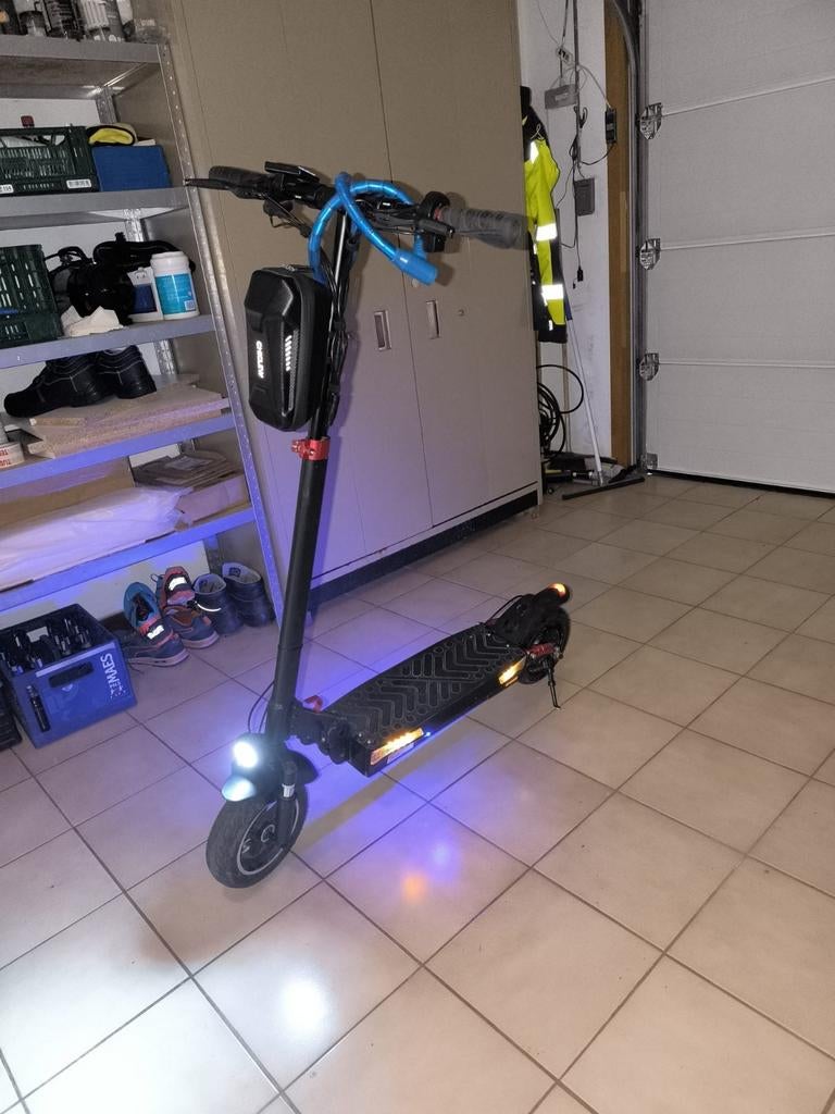Trottinette électrique pliable, Enlèvement