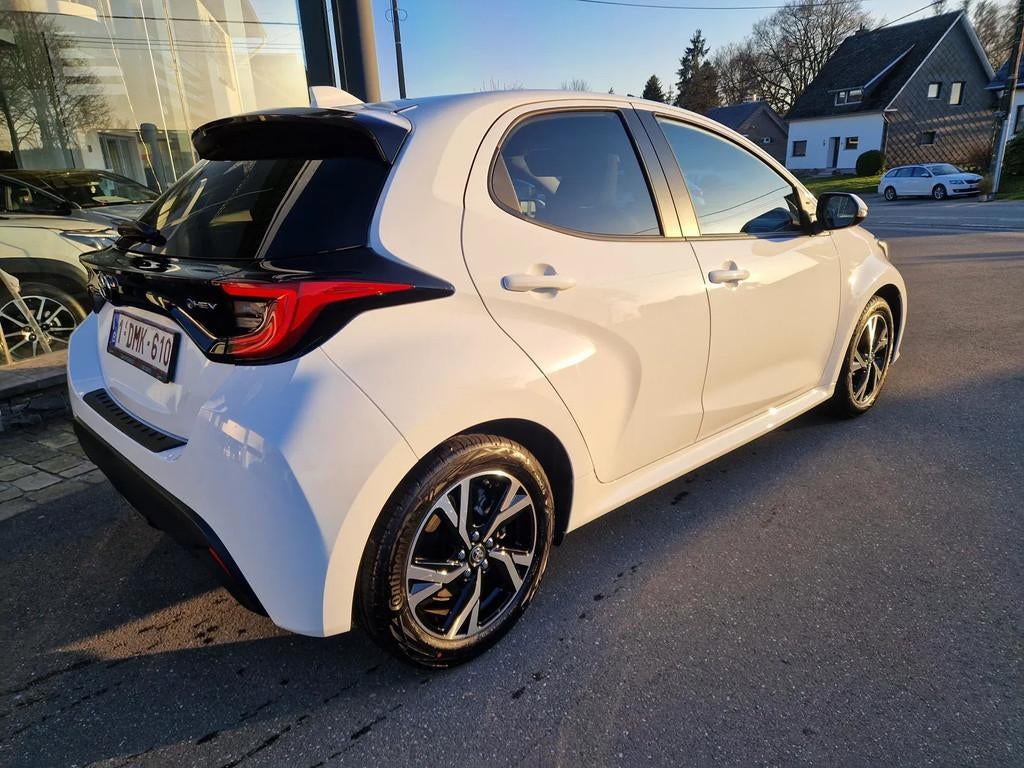 Toyota Yaris Dynamique (bj 2025, automaat), Auto's, Toyota, Automaat, 91 g/km, Stof, Gebruikt