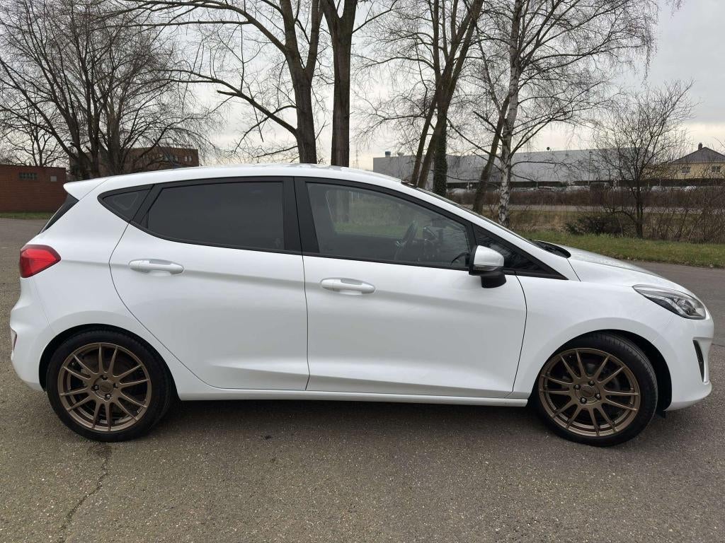 Ford Fiesta 1.1i Business Class, Auto's, Ford, Voorwielaandrijving, Stof, Multifunctioneel stuurwiel, Wit