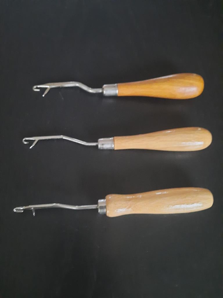 Crochet Smyrne, 3 pièces, comme neuf, Hobby & Loisirs créatifs, Enlèvement ou Envoi, Comme neuf
