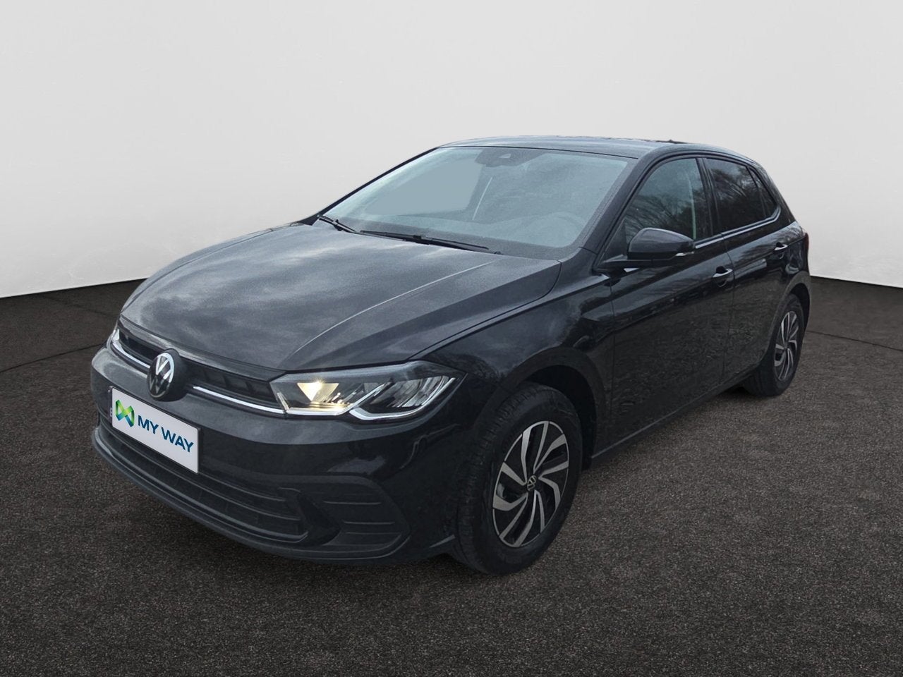 Volkswagen Polo United 1.0 TSI OPF  70 kW (95 pk) 7 versnell, Automaat, Zwart, Berline, https://public.car-pass.be/vhr/8fecdffb-1cb2-460b-bd91-67334e3c20b6