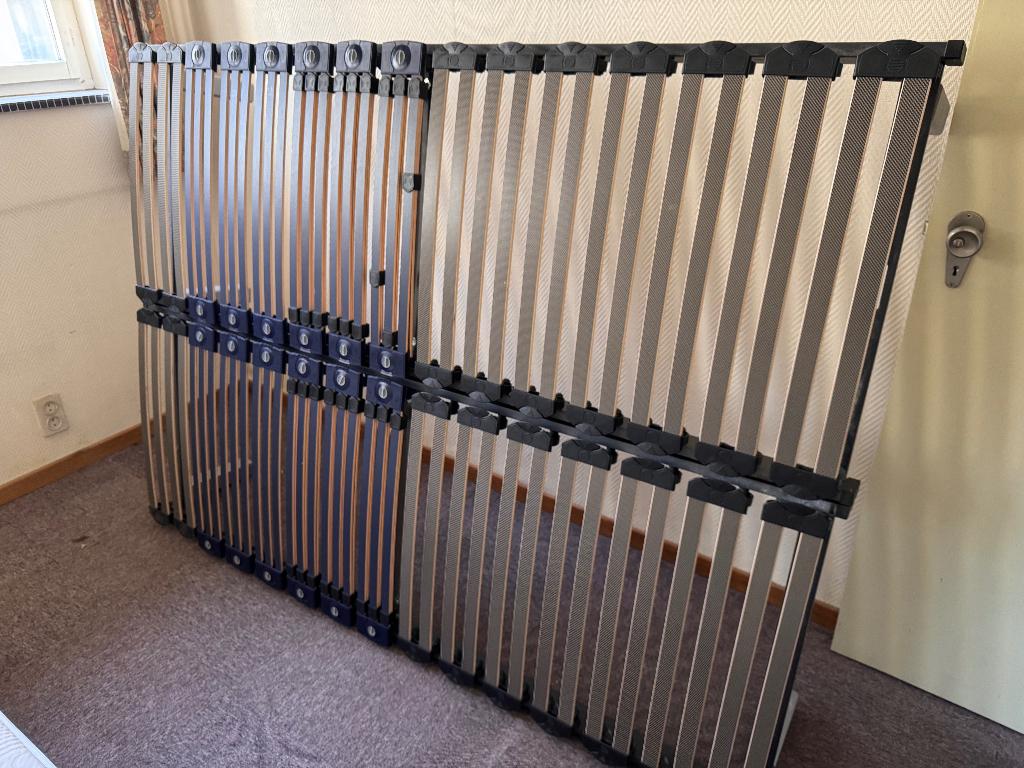 lattenbodem, Ophalen, 140 cm, Zo goed als nieuw, Bedbodem