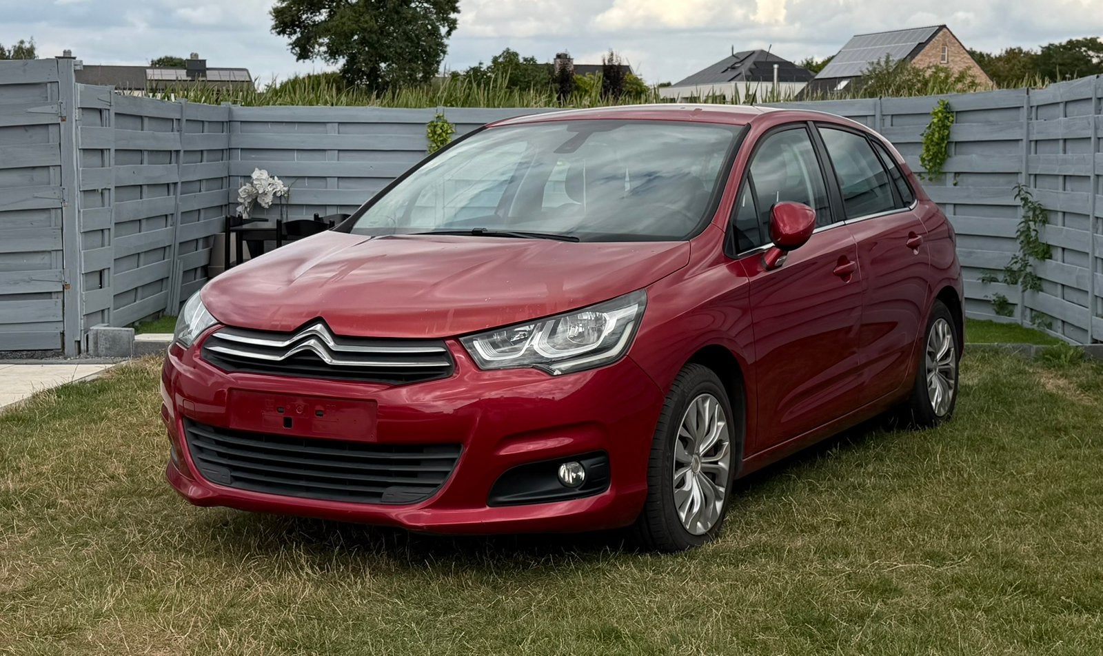 CITROËN C4 BLEUHDI 2015 euro6b, Autos, Rouge, Capteur de lumière, Achat, Euro 6
