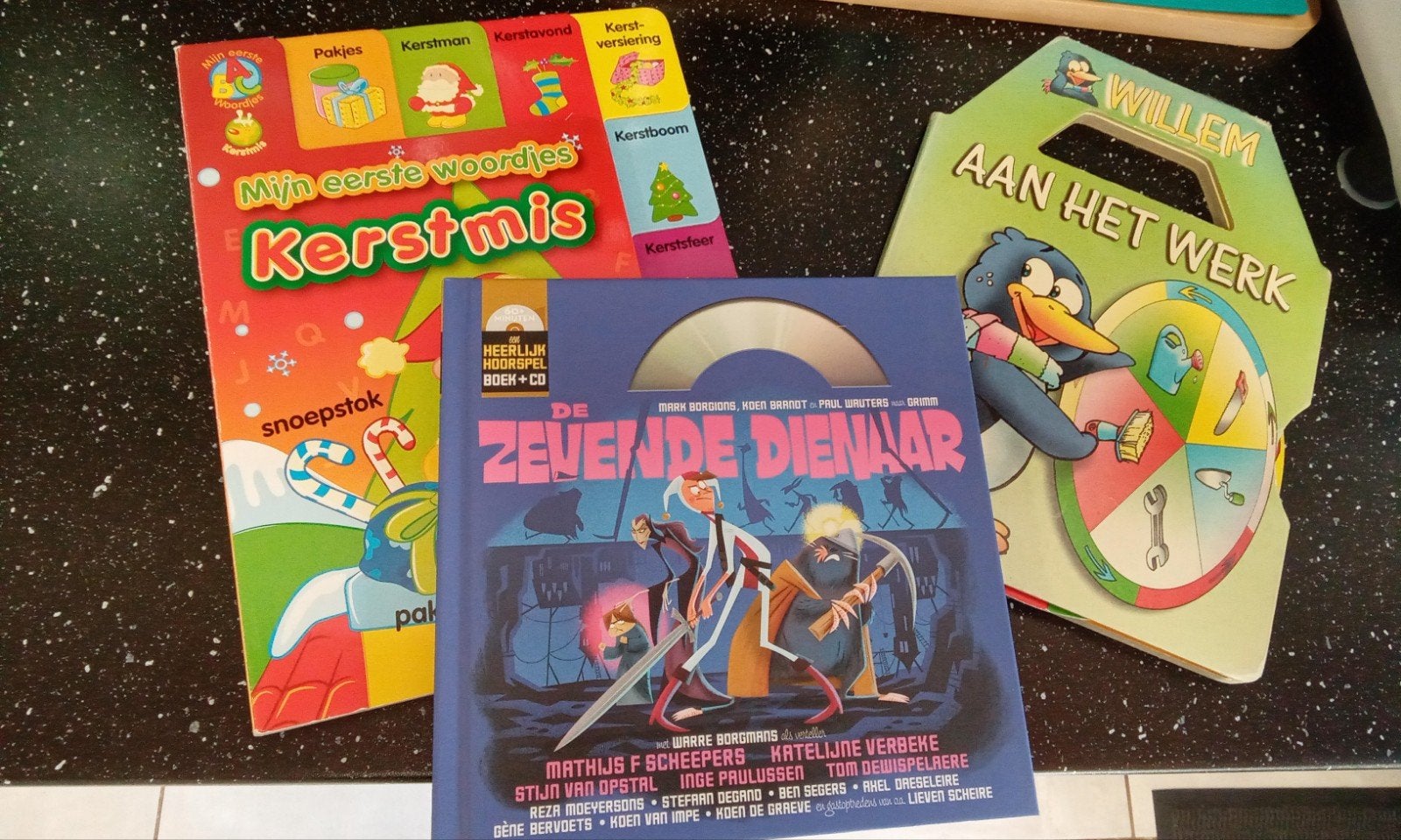 3 boeken voor kinderen in het Nederlands (waarvan 1 met CD), Ophalen