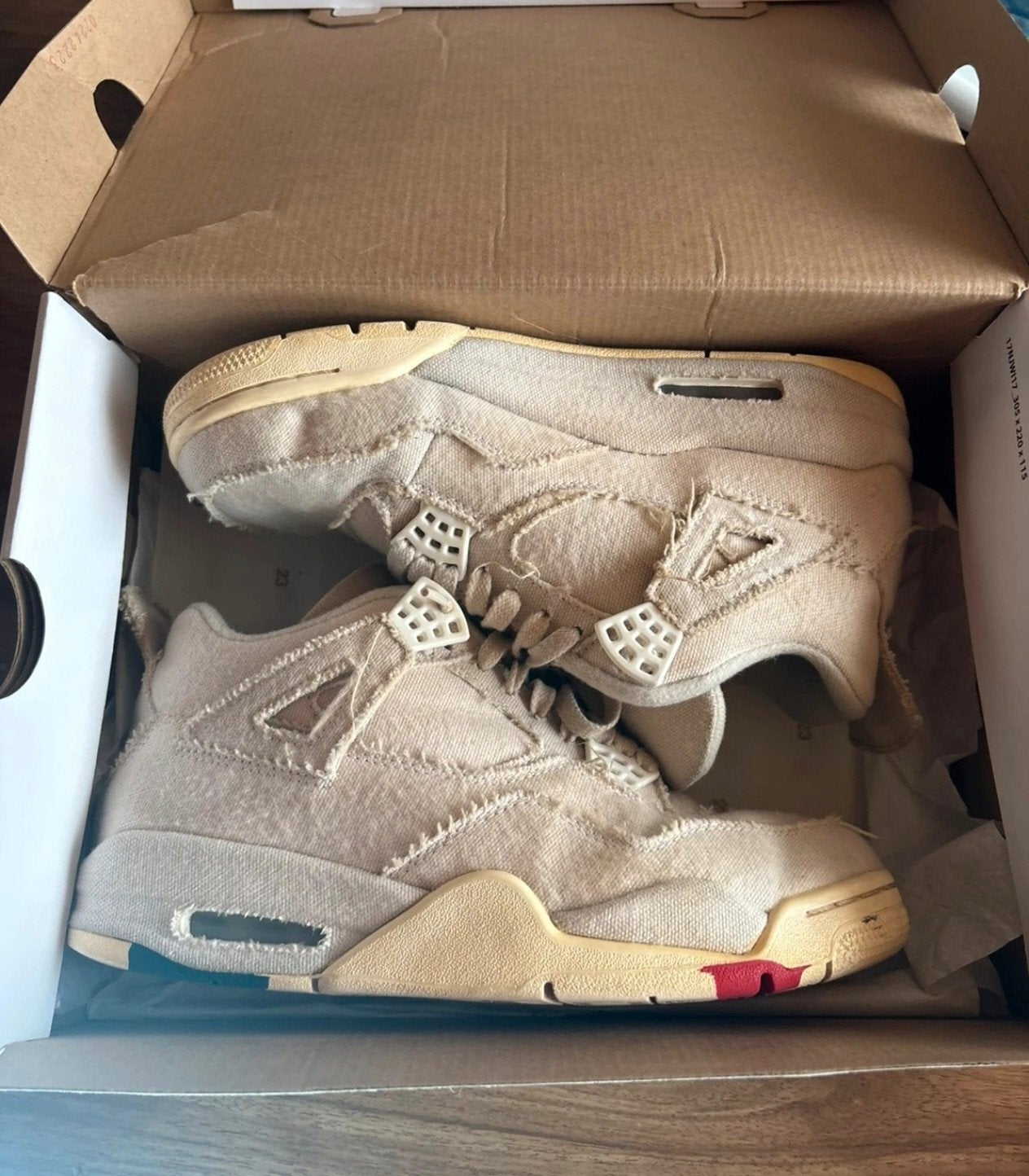 Modèle unique rétro Air Jordan 4, Enlèvement ou Envoi