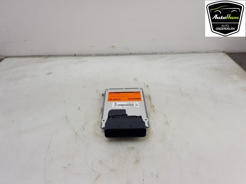 DIVERS Volkswagen Golf VI (5K1) (01-2008/11-2013), Utilisé, Volkswagen