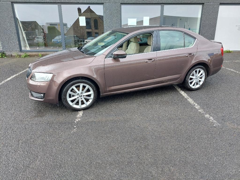 skoda octavia, Auto's, Voorwielaandrijving, Lichtsensor, Beige, 4 cilinders