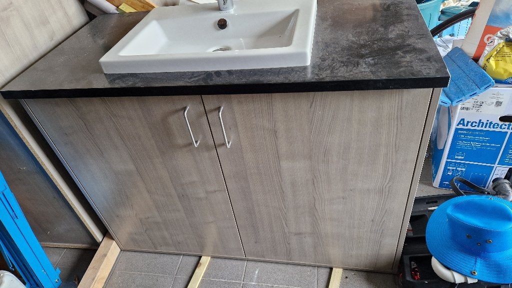 badkamer kasten 1 wastafel, 2 hoge kasten, Ophalen, 100 tot 150 cm, 50 tot 100 cm, Zo goed als nieuw