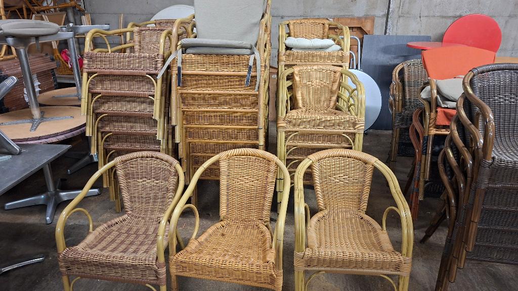 horeca uitverkoop opheffing terrasstoelen terrastafel handel, Ophalen, Zo goed als nieuw, Stapelbaar
