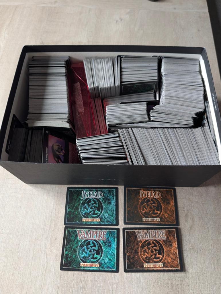 Lot cartes Vampire - Jyhad, Envoi