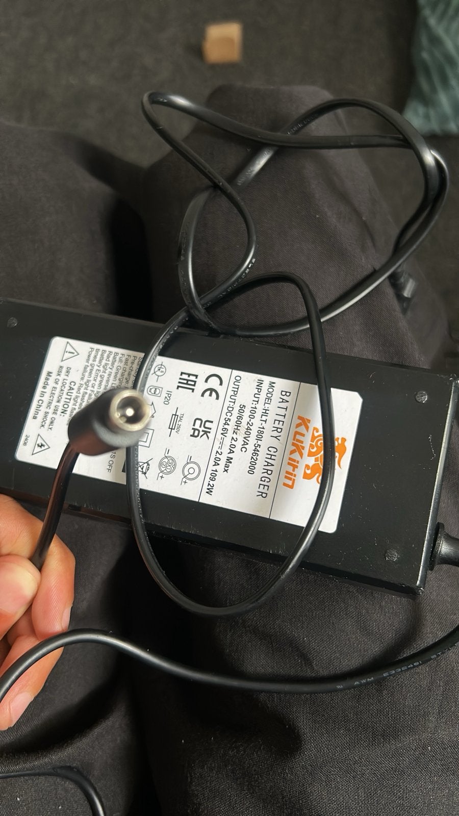 Chargeur kukirin g2/g2 pro/g2 max, Enlèvement, Comme neuf