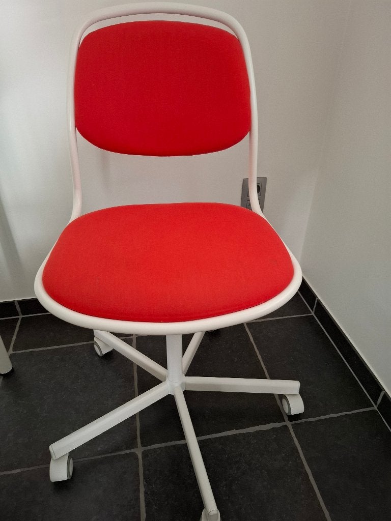 Kinderbureaustoel, Ophalen, Zo goed als nieuw, Rood, Bureaustoel