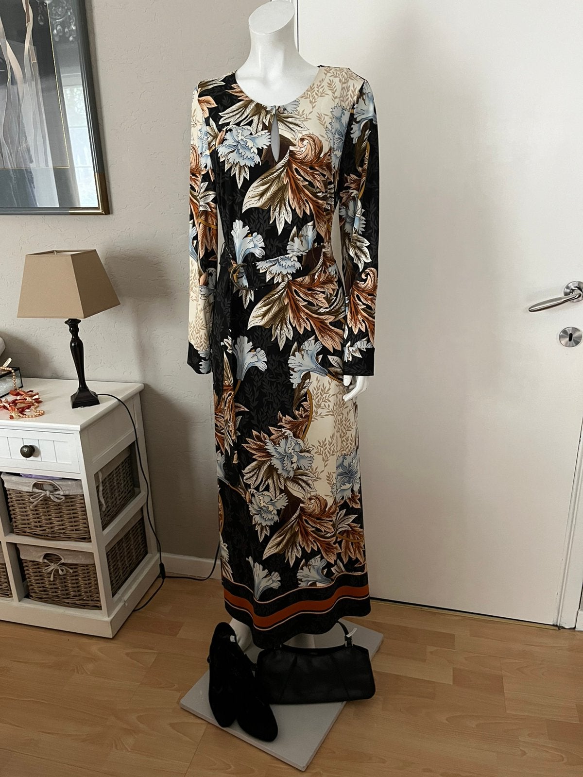 Kwaliteitsvolle lange jurk van K-Design NIEUWSTAAT, Kleding | Dames, Ophalen of Verzenden, Zo goed als nieuw, Maat 38/40 (M)